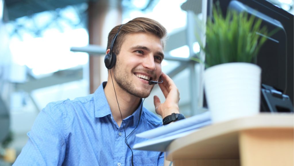 Telstra Business Technology Centre call centre agent